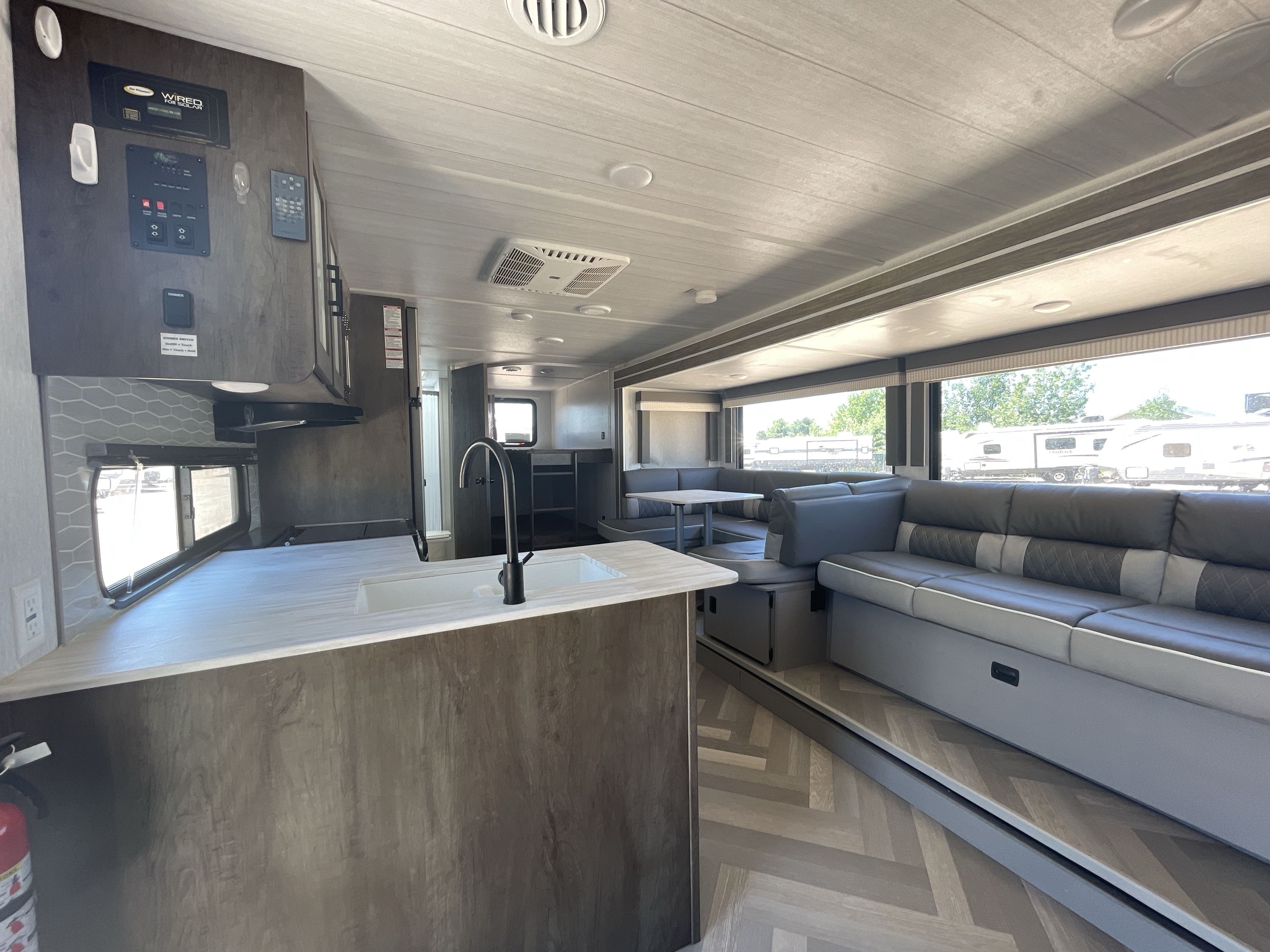 2021 Forest River SALEM CRUISE LITE 263BHXL in summerset SD