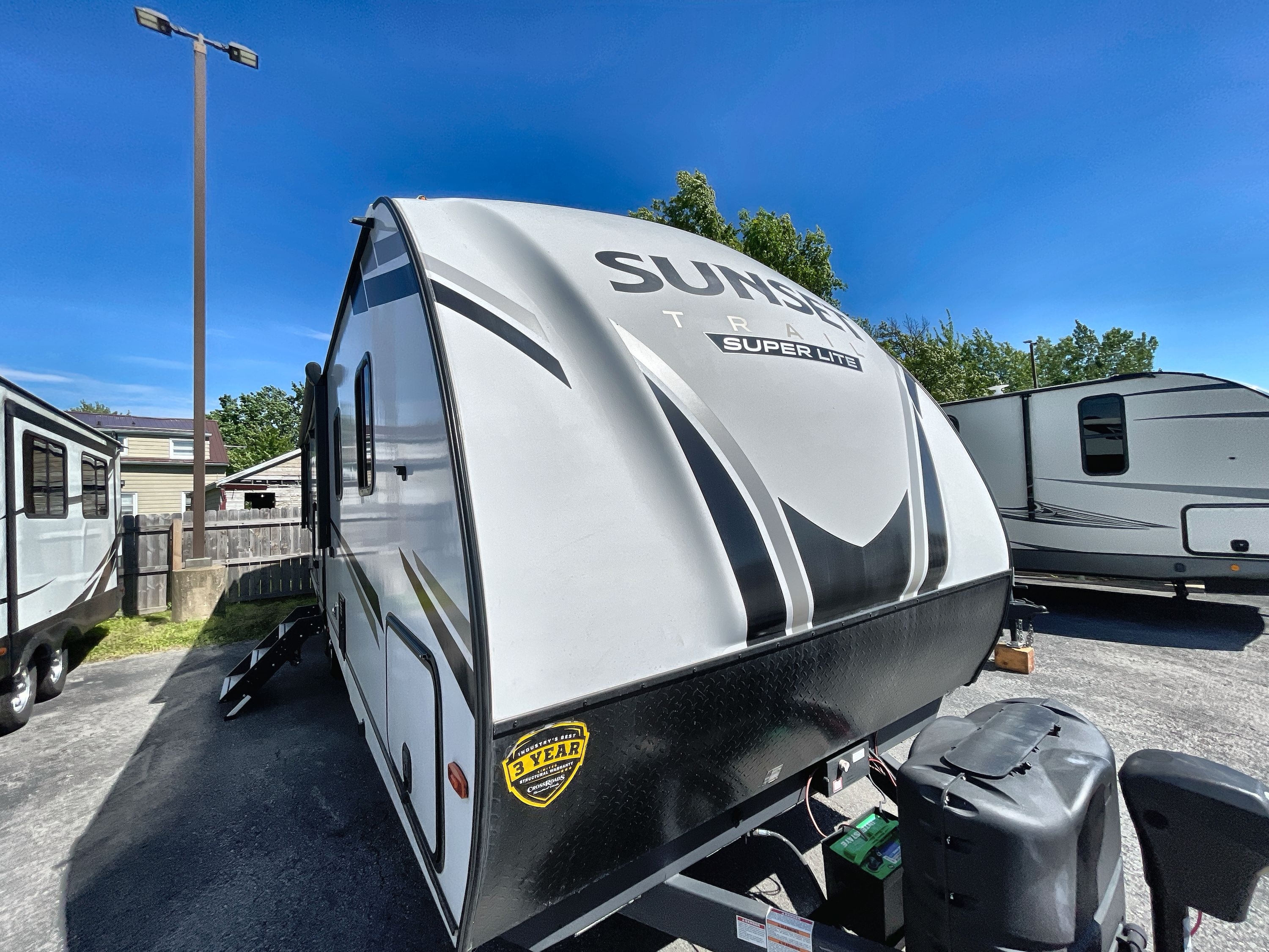 2022 Crossroads SUNSET TRAIL 299QB RV