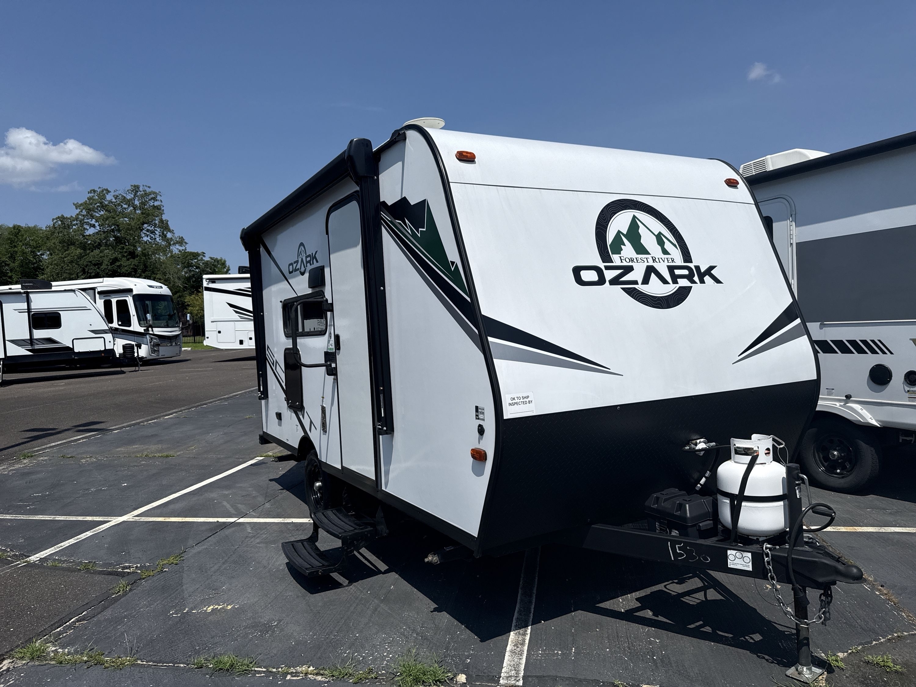 2022 Forest River OZARK 1530VBKX RV