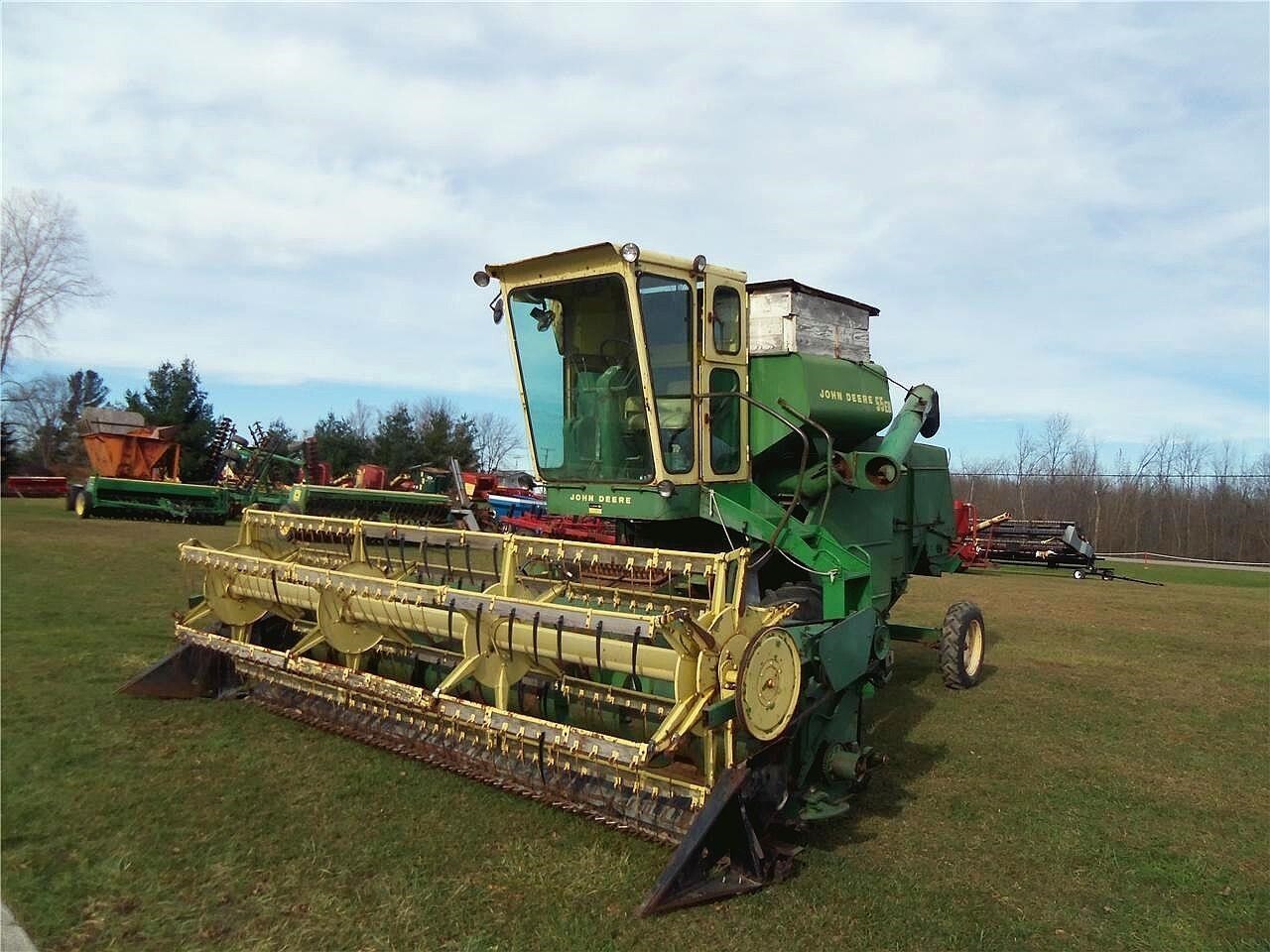 1969 JOHN DEERE 55EB in Marlette, MI