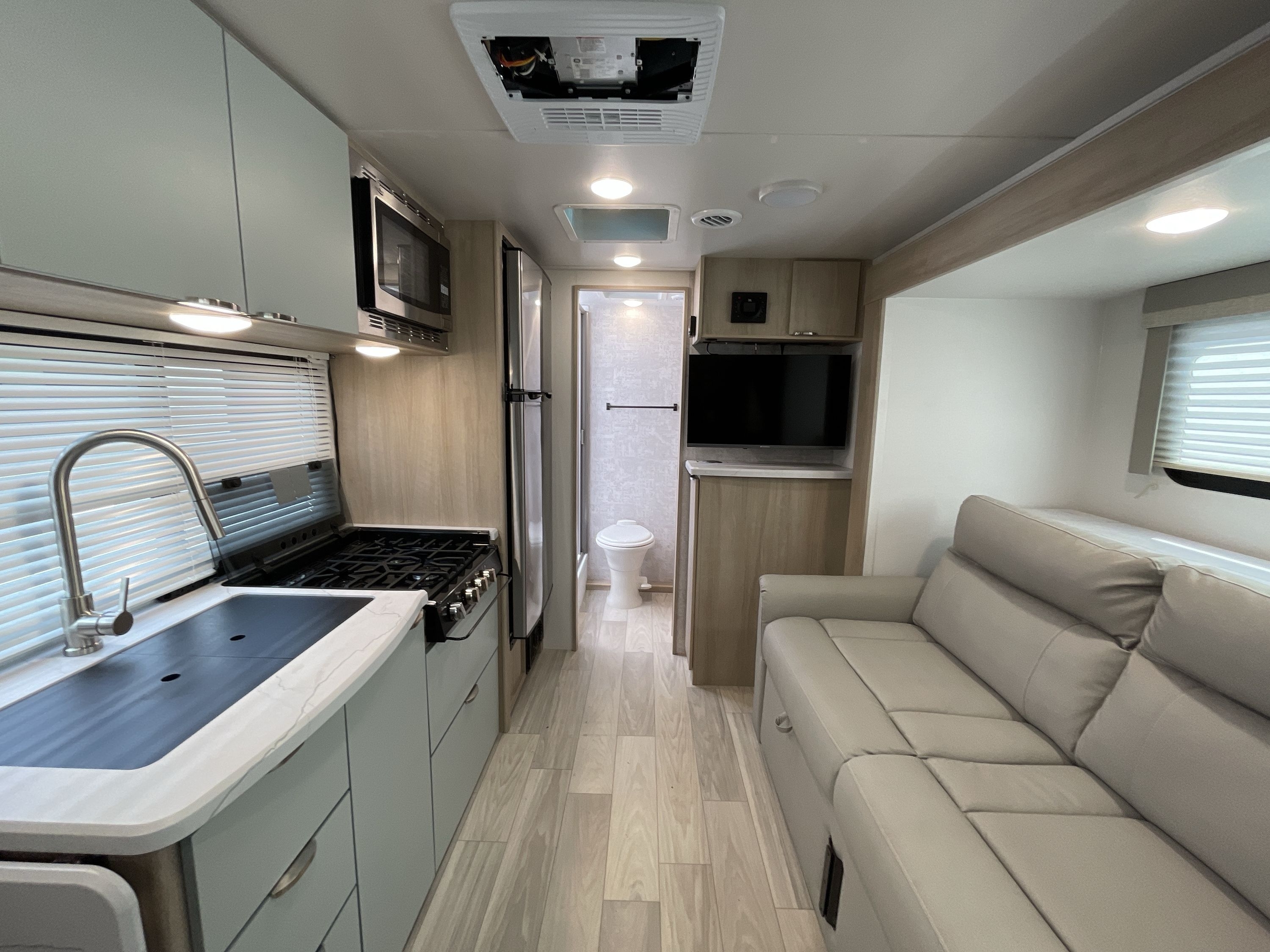 2024 Winnebago MICRO MINNIE 2108FBS in spartanburg SC