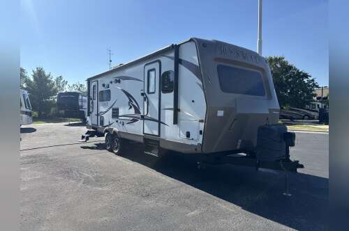 2017 Forest River ROCKWOOD SIGNATURE ULTRA LITE 8281WS in sturtevant WI
