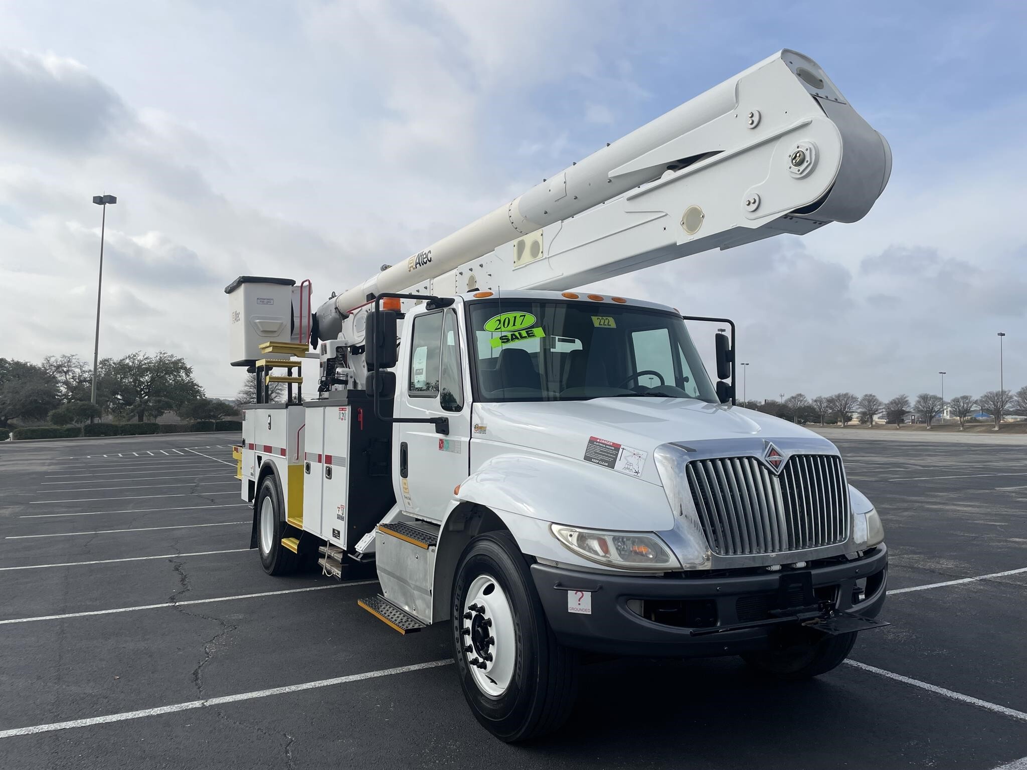 2017 INTERNATIONAL AA55 in San Antonio, TX