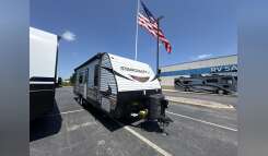 2019 Starcraft AUTUMN RIDGE OUTFITTER 26BH RV