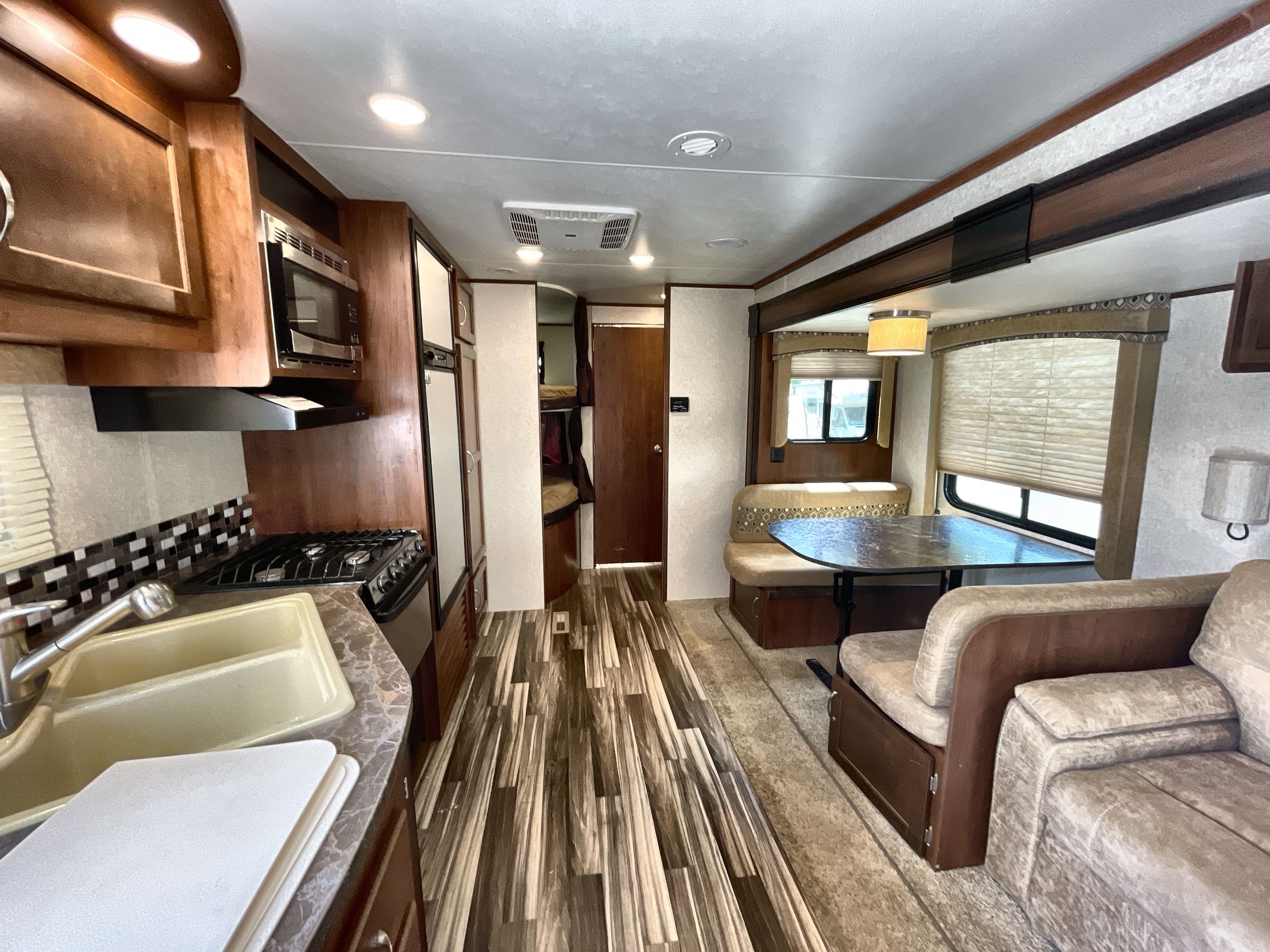 2017 Jayco JAY FLIGHT 27BHS in fairmont WV