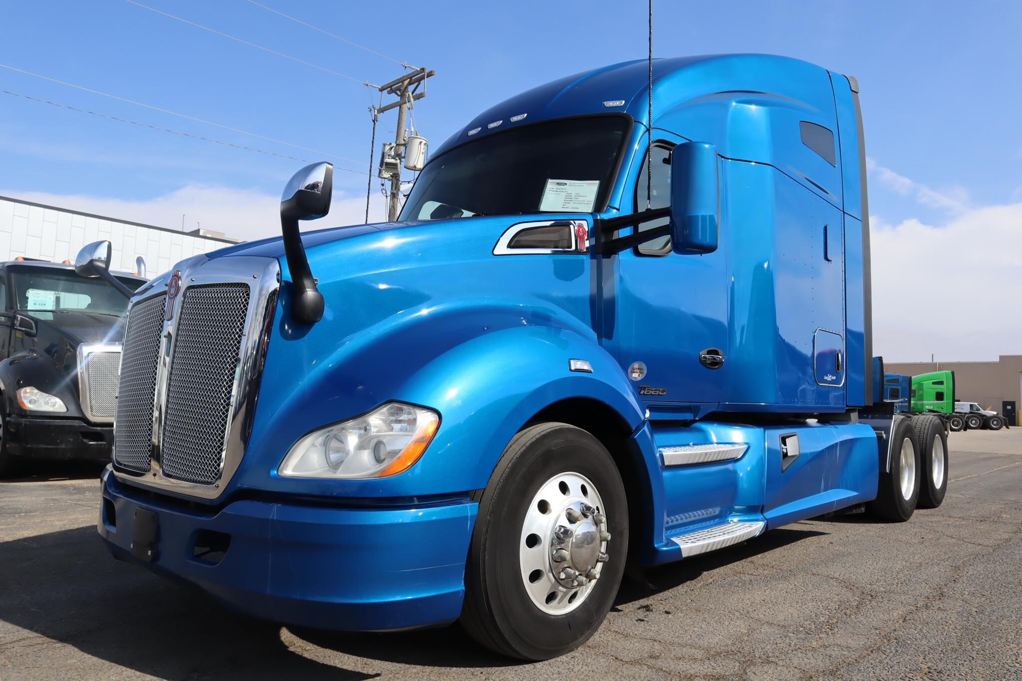 2021 KENWORTH T680 in Sioux Falls, SD