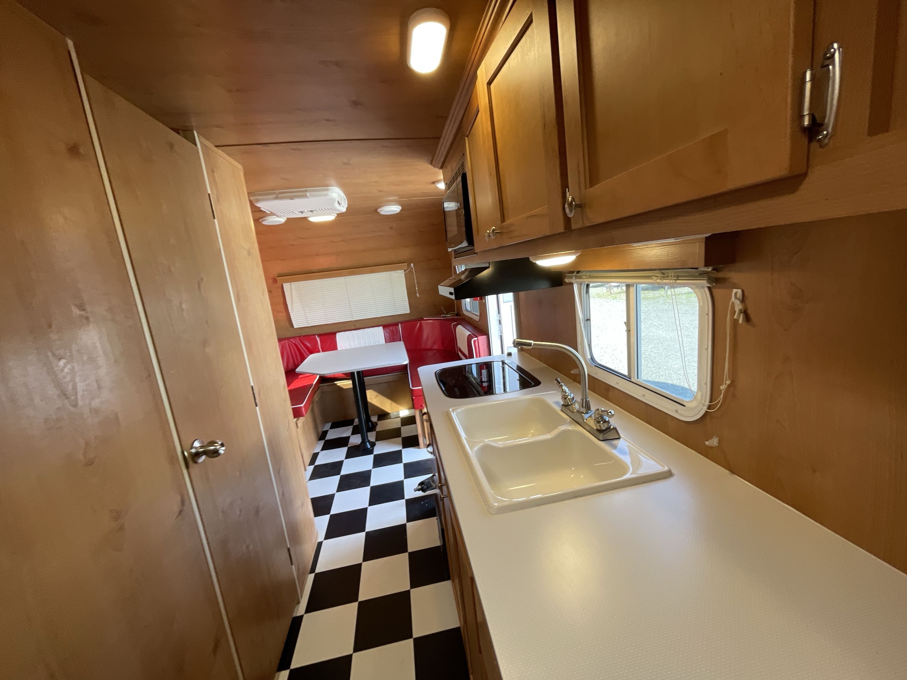 2018 Riverside Rv WATERFALL 195 in lakewood NJ