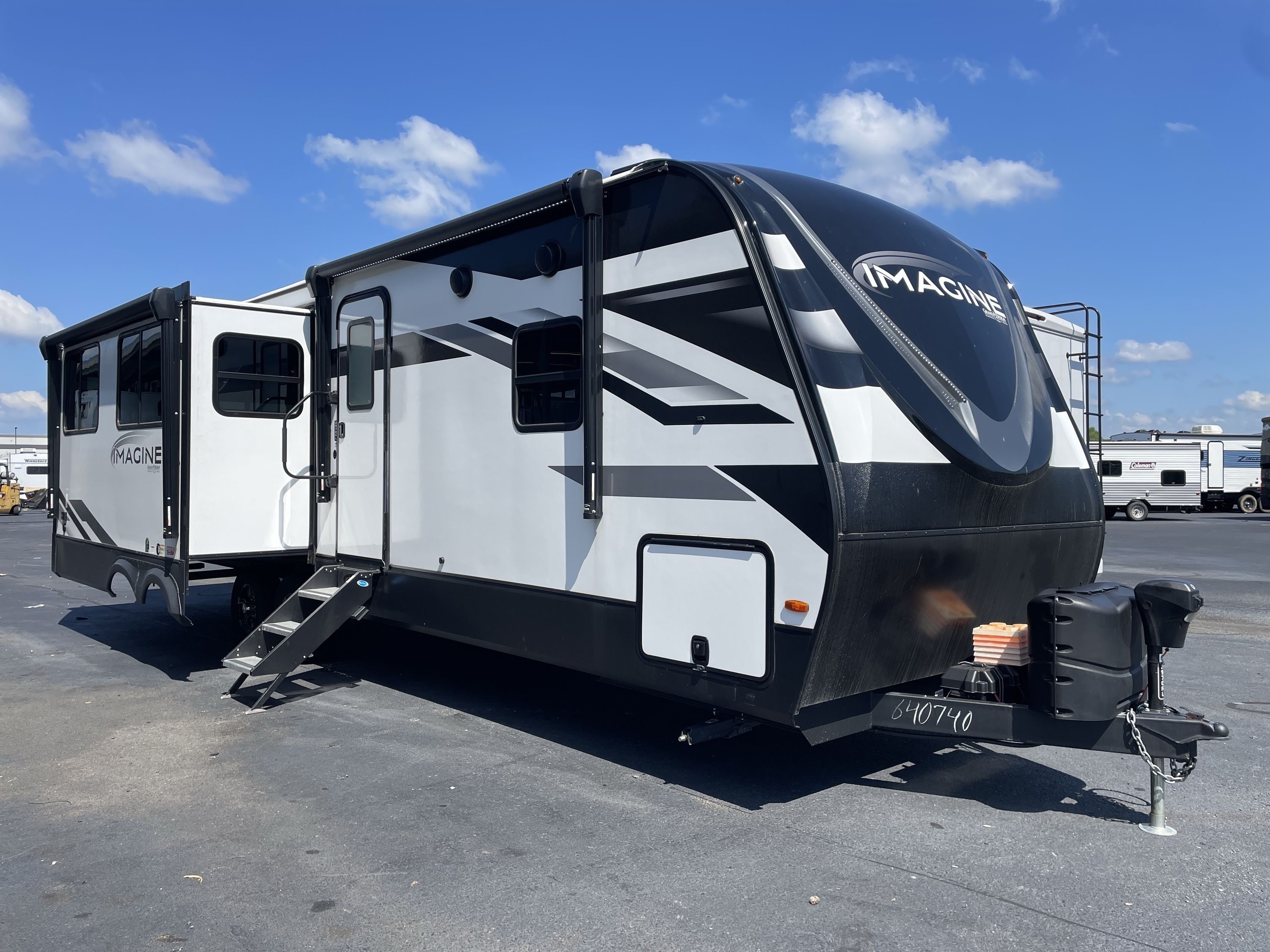 2022 Grand Design IMAGINE 2970RL RV