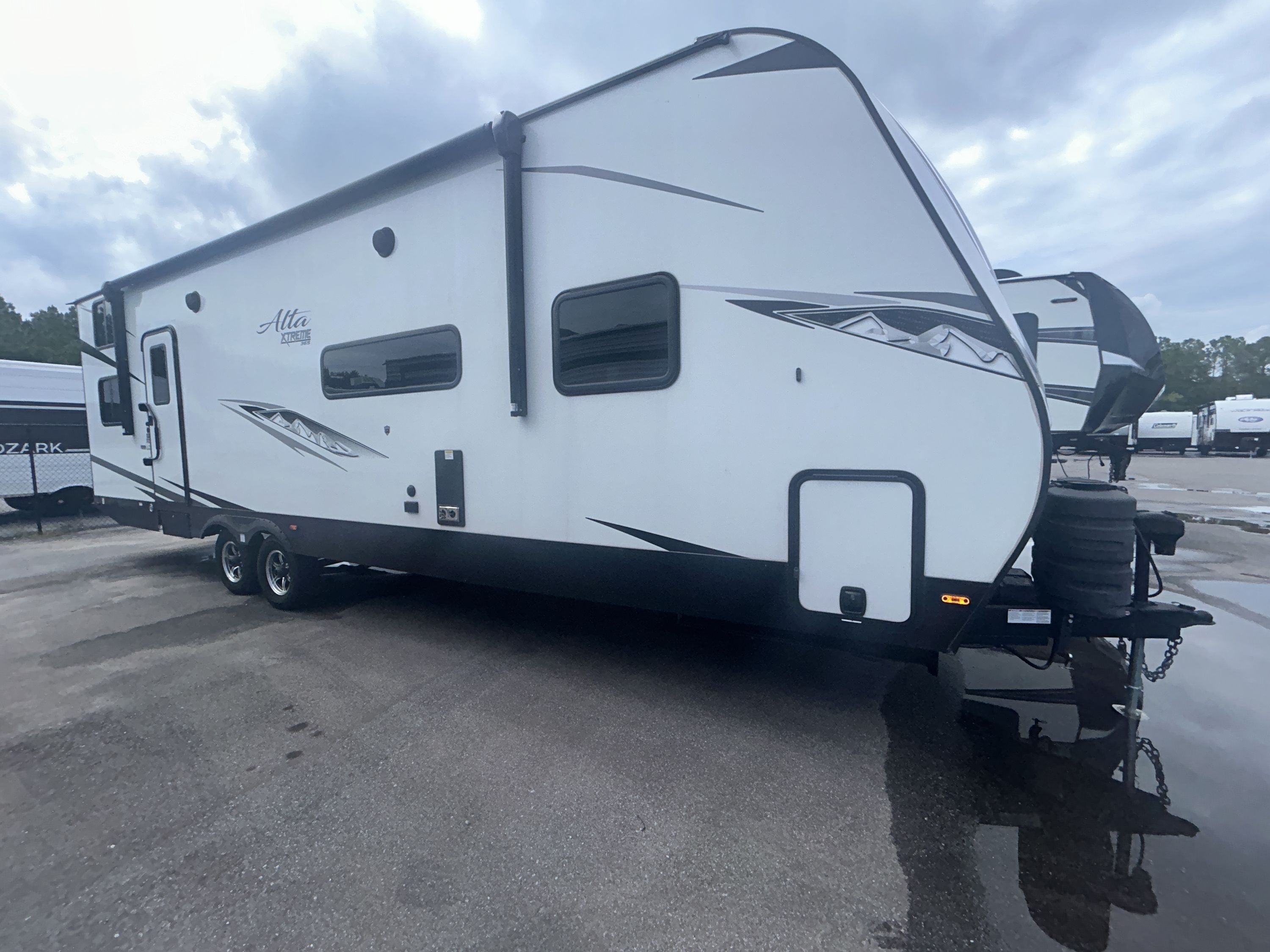 2024 East To West ALTA XTREME 365 3100KXT RV