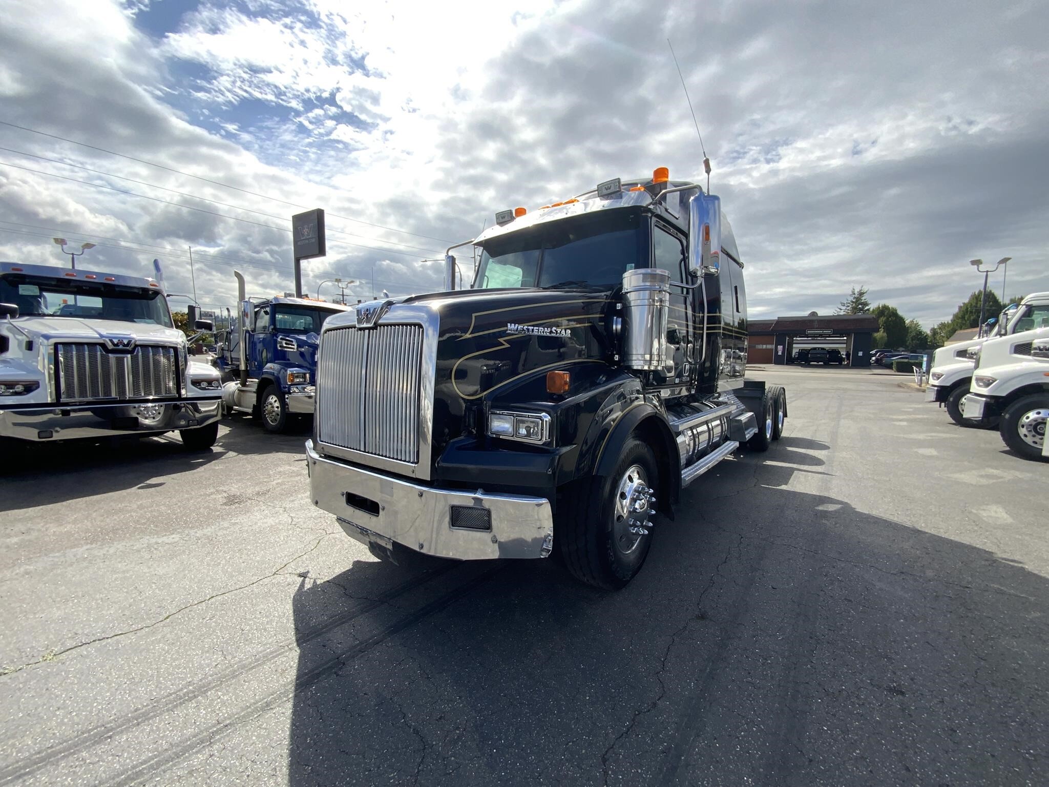 2019 WESTERN STAR CONVENTIONAL in Auburn, WA