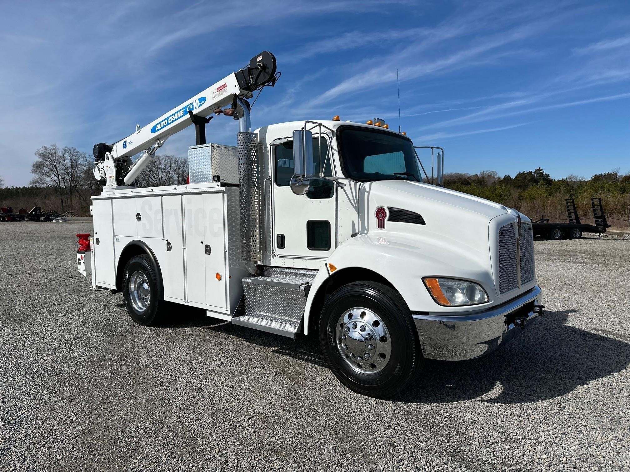 2016 KENWORTH T270 in Chatham, VA