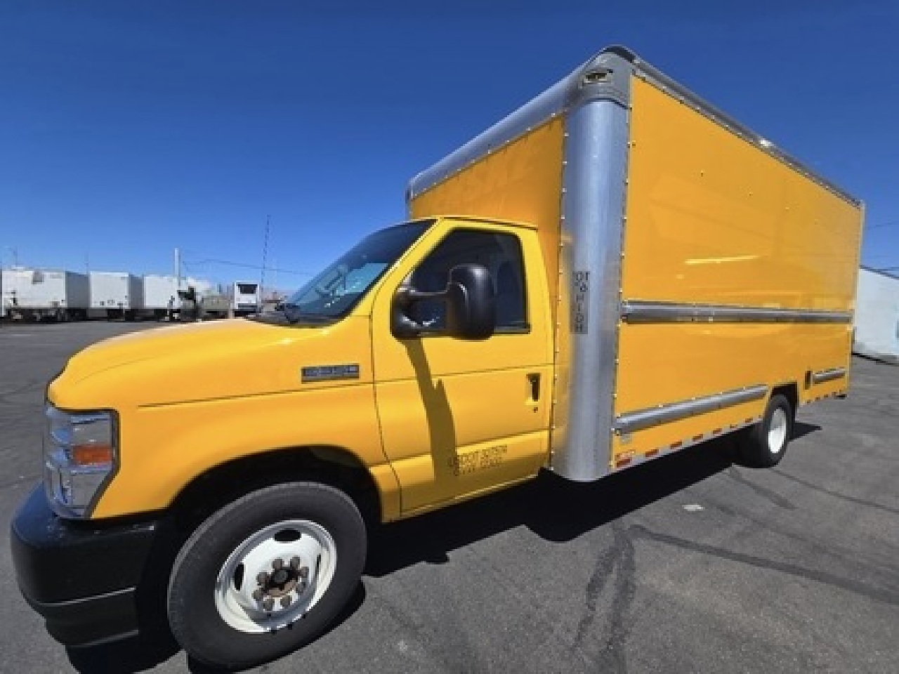 2022 FORD ECONOLINE in New Castle, DE