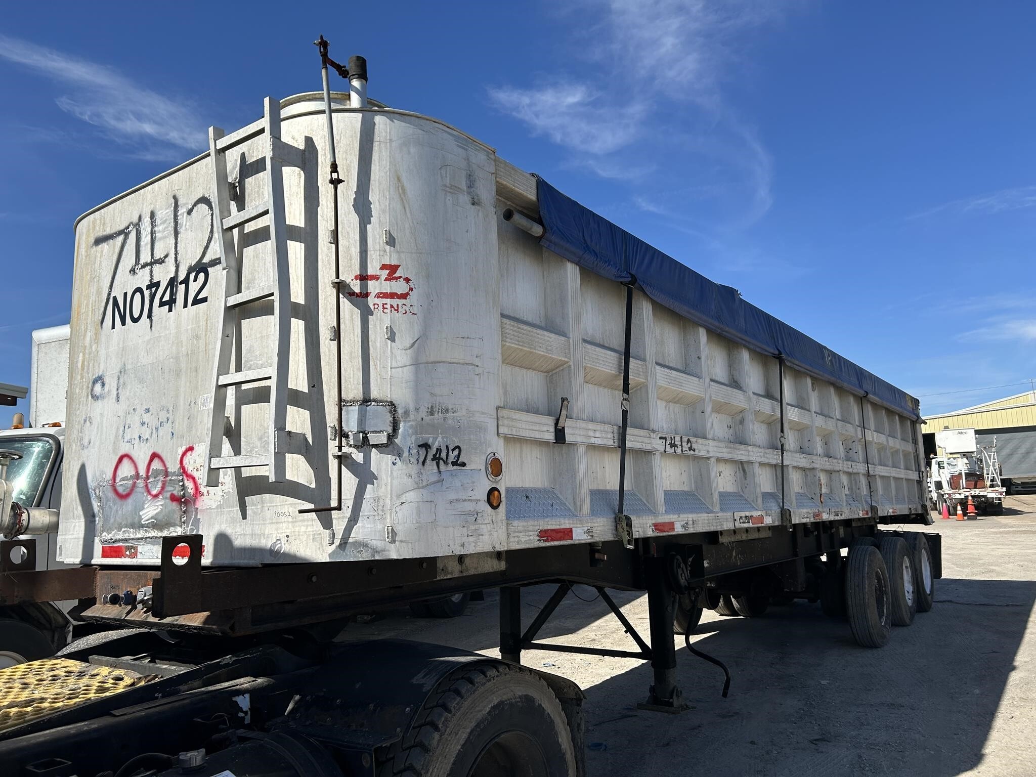 1989 BENSON 37 FT OPEN TOP in Covington, TN