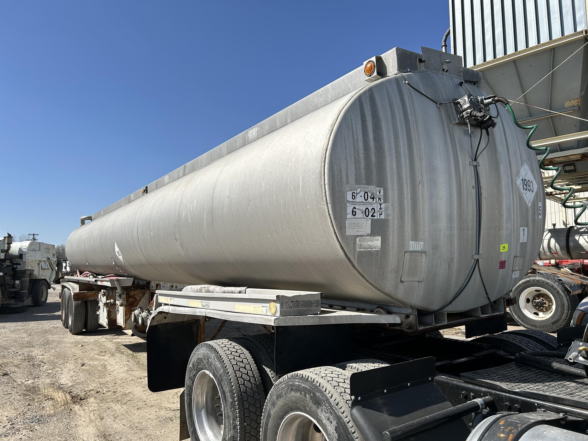 1974 TRAILMOBILE 8500 GAL in Covington, TN