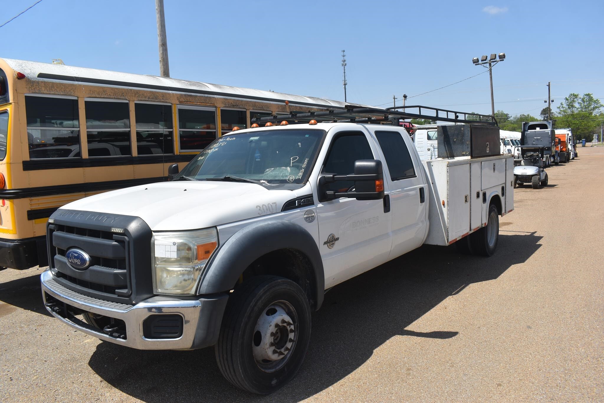 2013 FORD F450 in Covington, TN