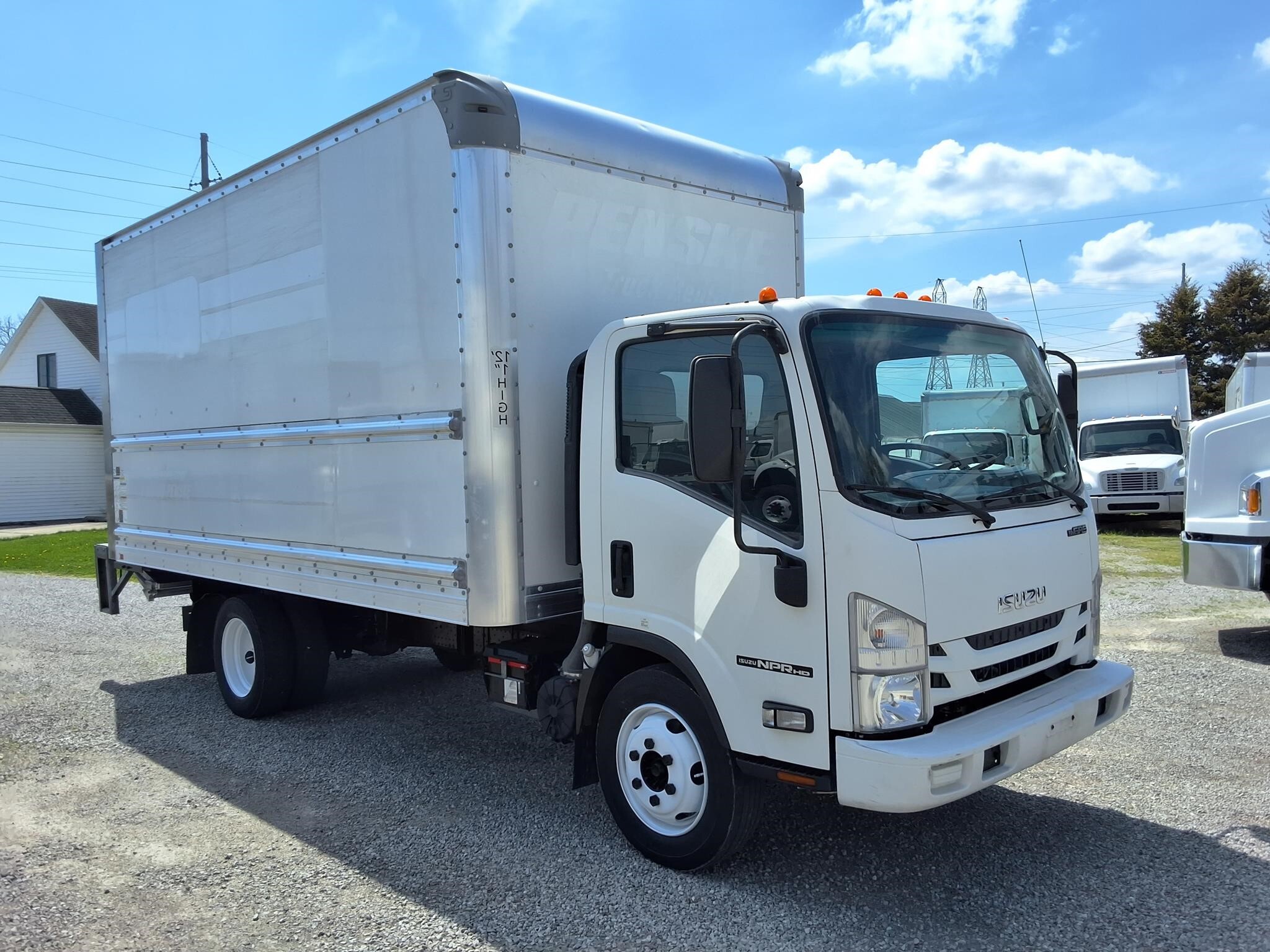 2019 ISUZU NPR HD in Fort Wayne, IN