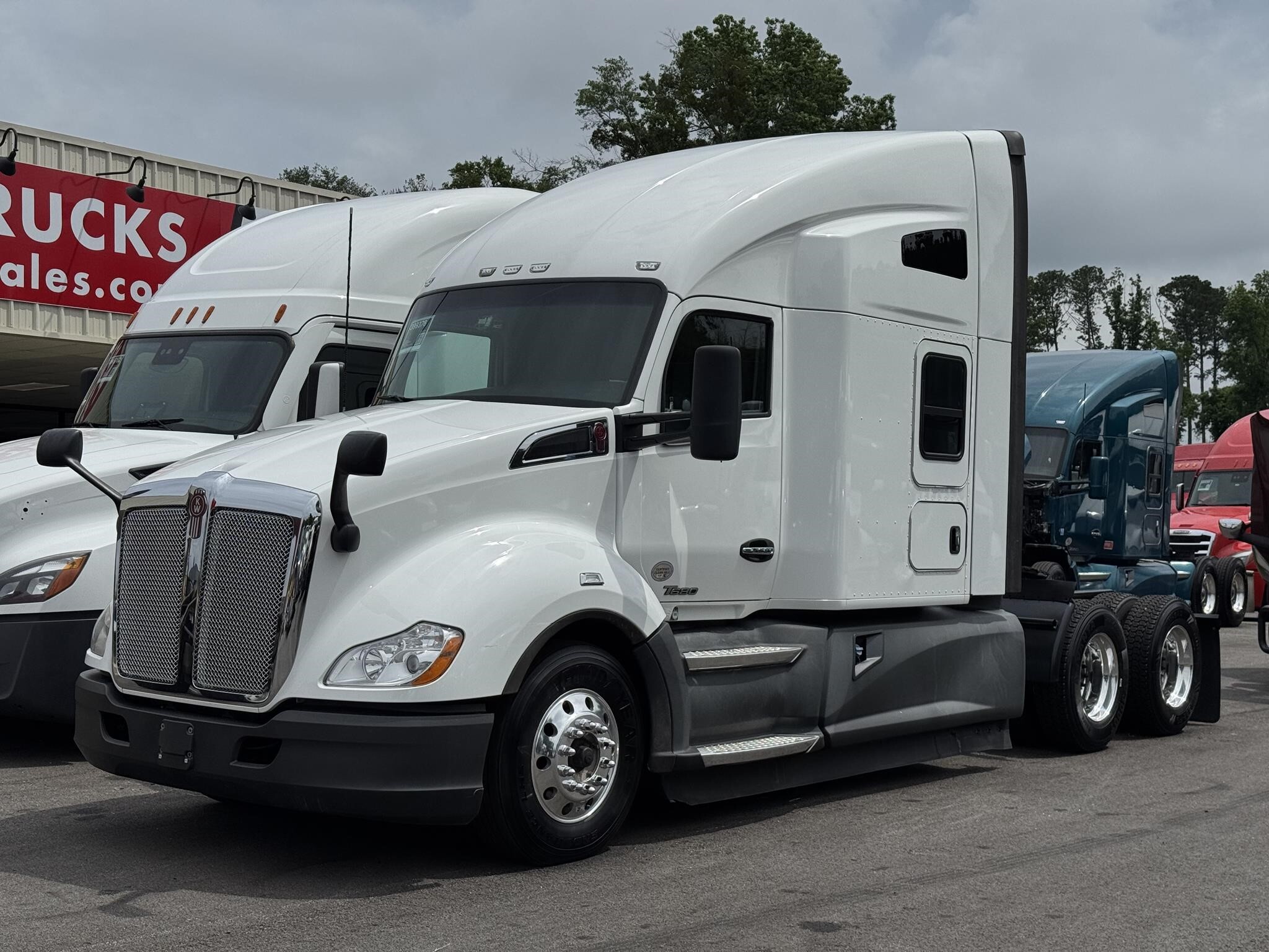 2020 KENWORTH T680 in Monroe, GA