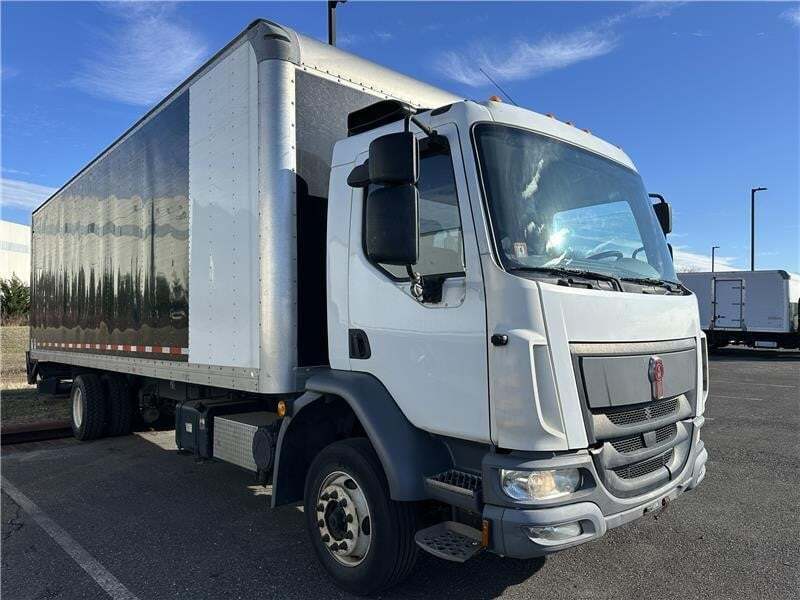 2019 KENWORTH K270 in Dayton, NJ
