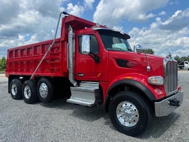 2021 PETERBILT 567 in Chatham, VA