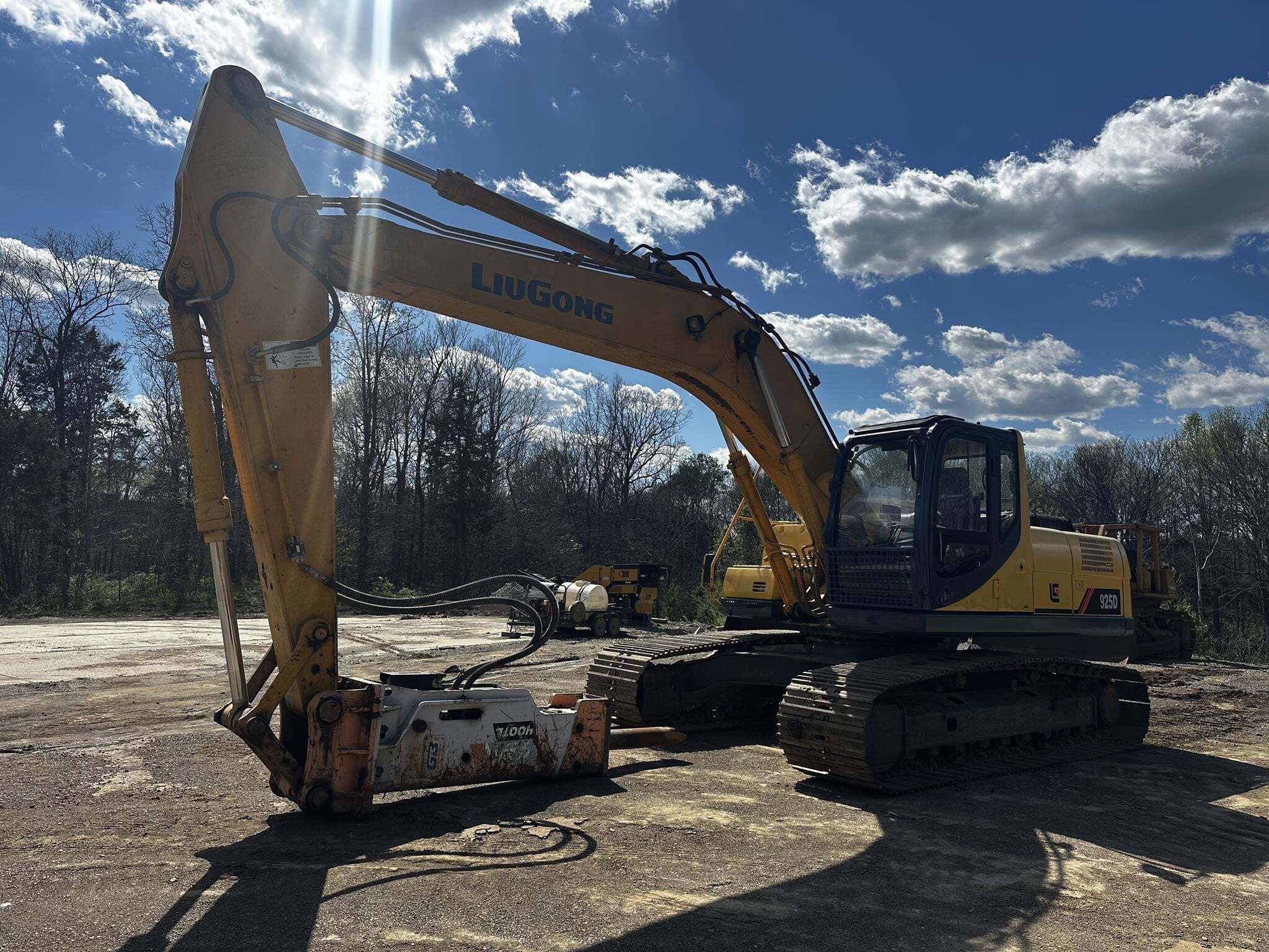 2013 LIUGONG 925D in Bardstown, KY