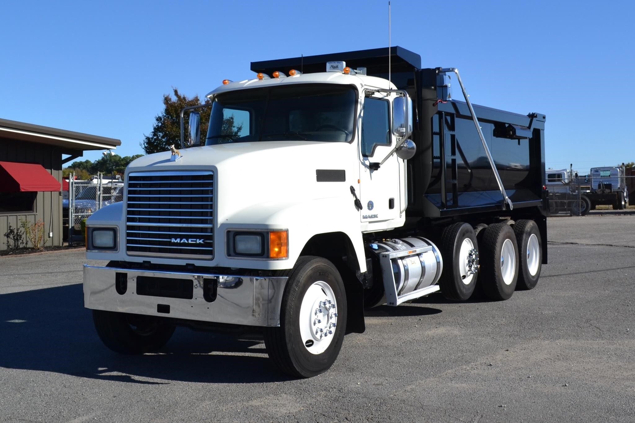 2014 MACK Pinnacle CHU613 in Searcy, AR