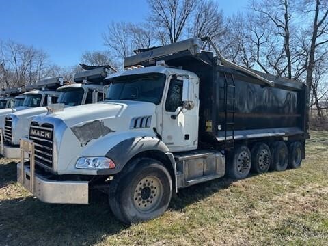 2020 MACK GRANITE in Petersburg, IN