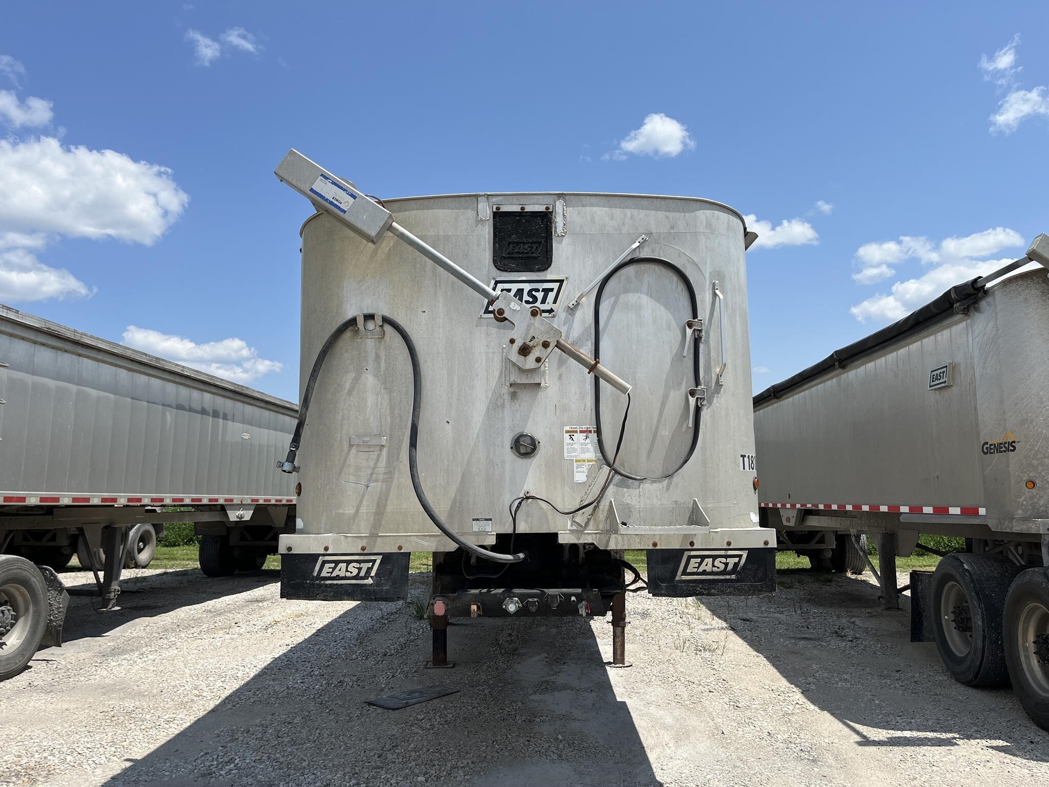 2009 EAST GENESIS HYBRID in Chandler, IN
