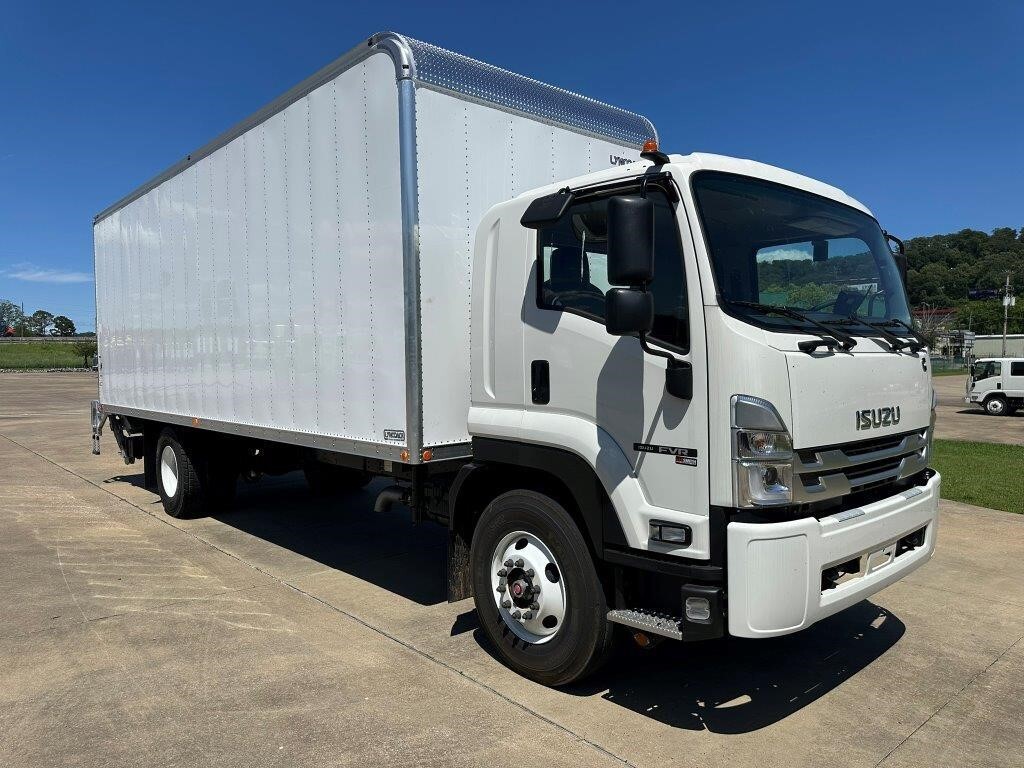 2025 ISUZU FVR in Chattanooga, TN