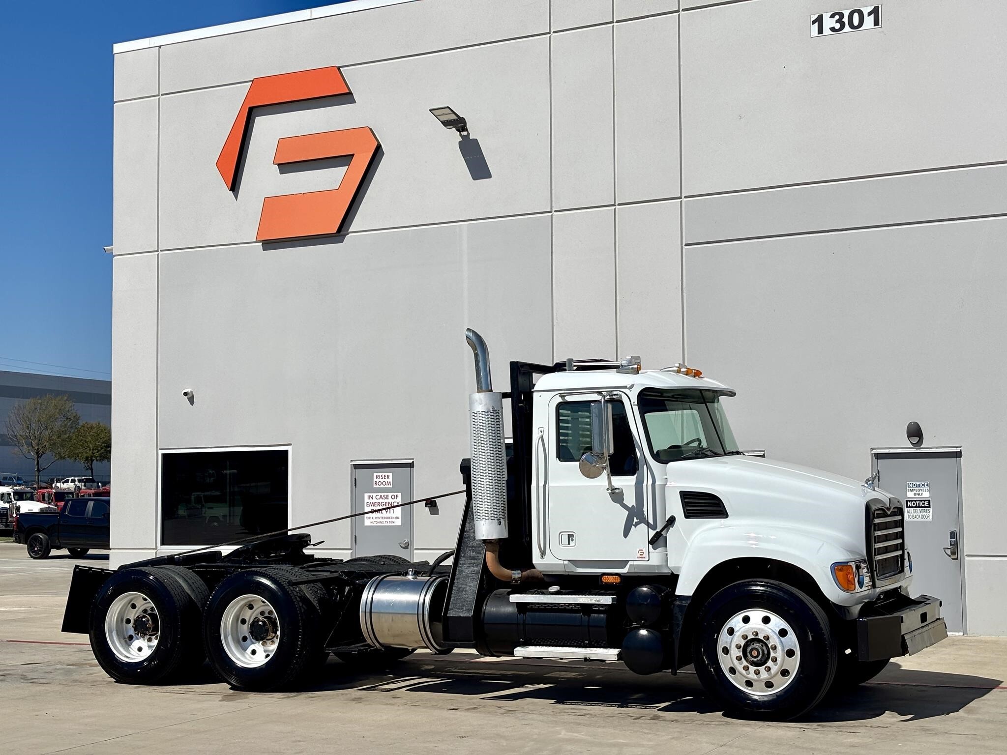 2007 MACK GRANITE CV713 in Hutchins, TX