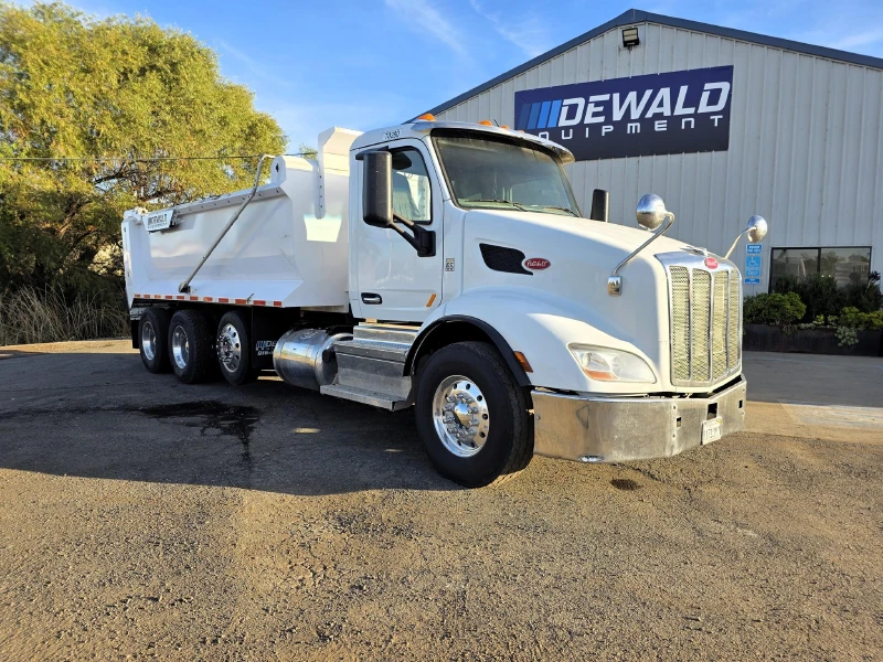 2018 PETERBILT 579