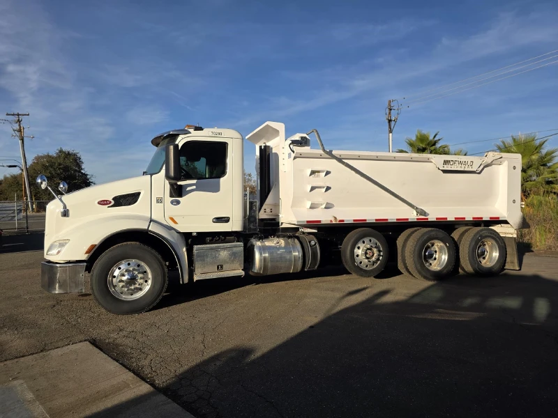 2018 PETERBILT 579