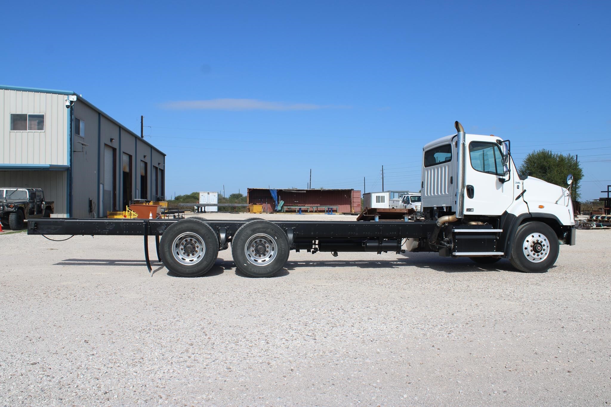2017 FREIGHTLINER 114 SD in Brookshire, TX