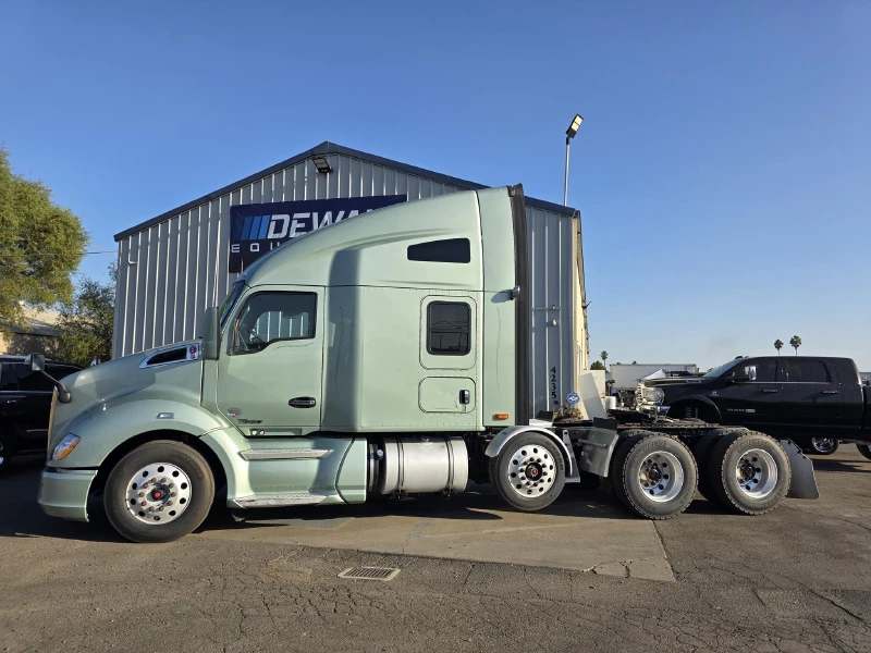 2021 KENWORTH T680