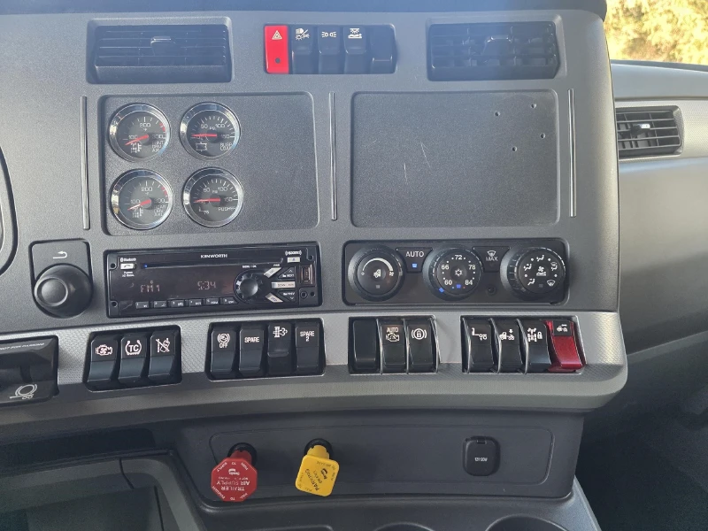 2021 KENWORTH T680