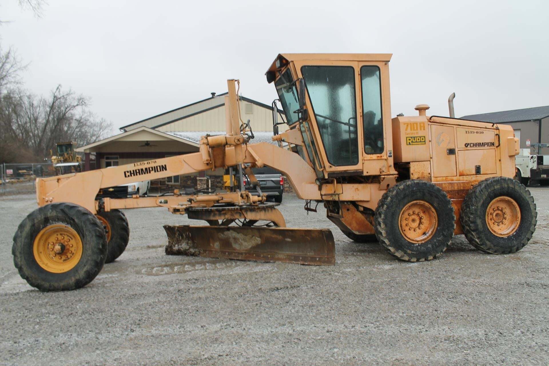 1995 CHAMPION 710A III in Pleasureville, KY