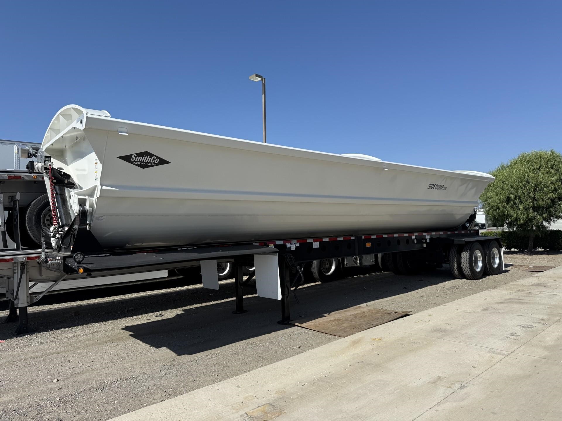 2026 SMITHCO S2-4034 SHV in Fontana, CA