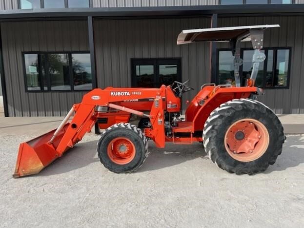 2008 KUBOTA MX5000 in Van Alstyne, TX