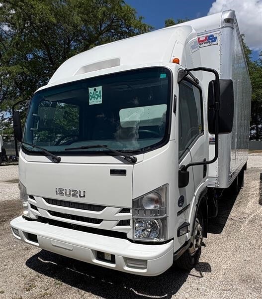 2022 ISUZU NPR HD in Aurora, IL