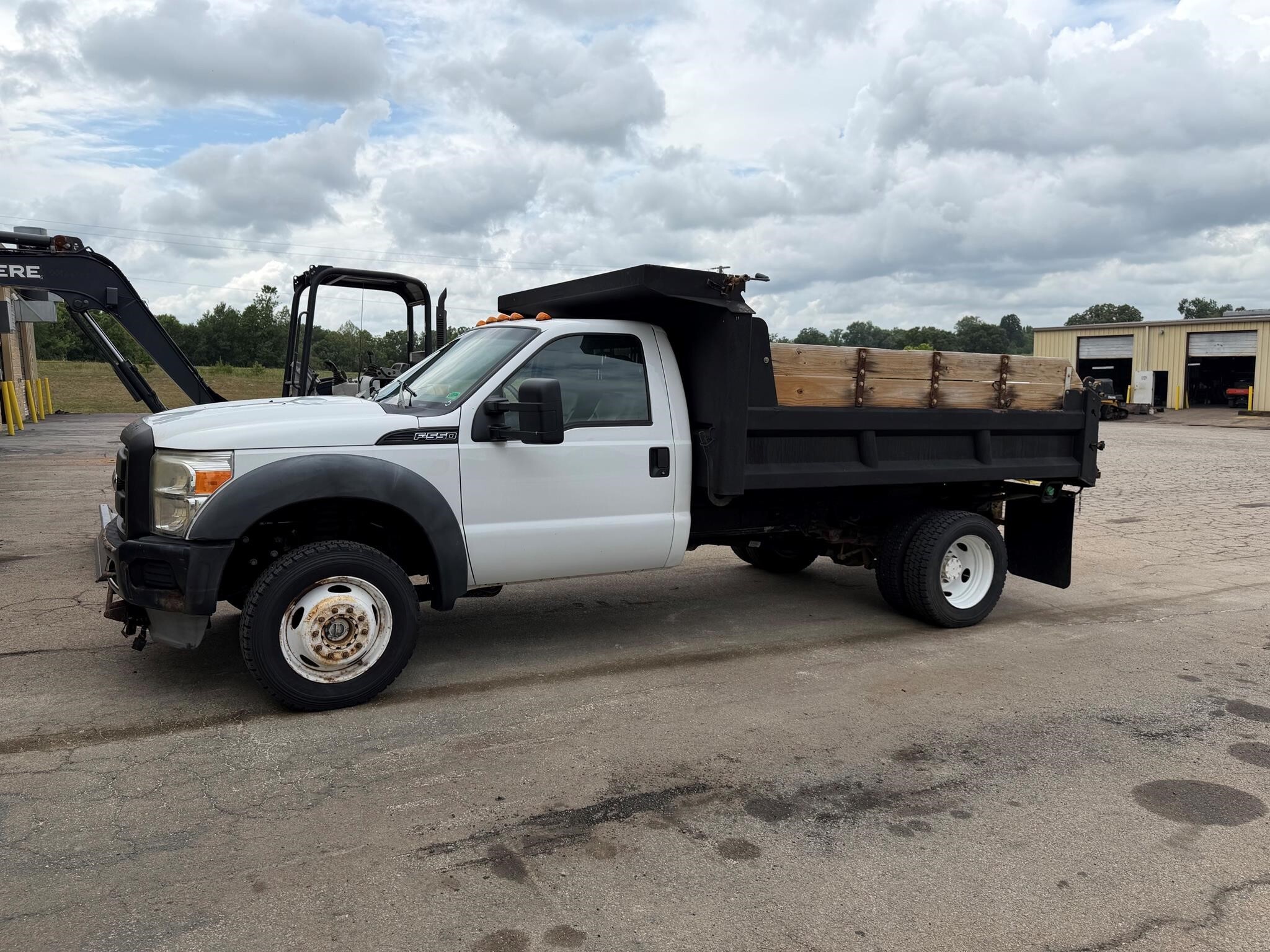 2011 FORD F550 in Chatham, VA