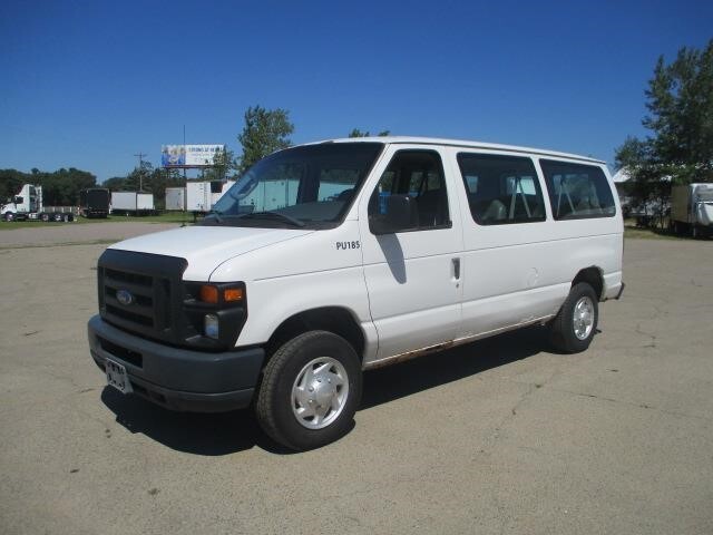 2008 FORD ECONOLINE in Saint Cloud, MN