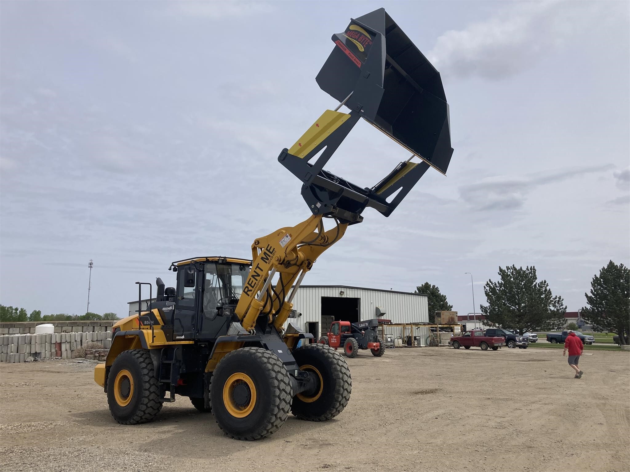 2022 For most Attachment in Vermillion, ME
