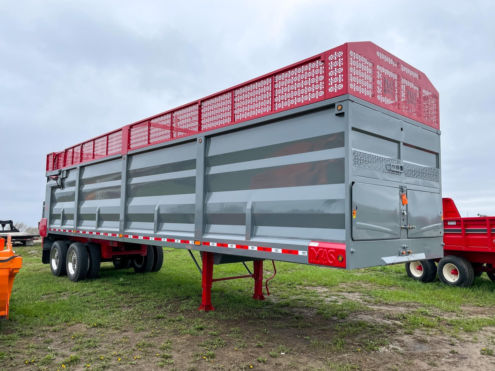 2027 MAS TRAILERS 36 FT in Henderson, IA