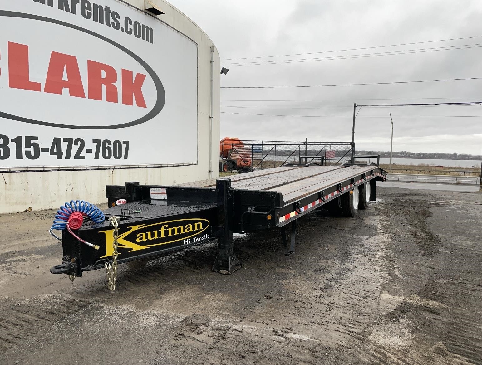 2022 KAUFMAN FAP-22.5K-25D in Canastota, NY