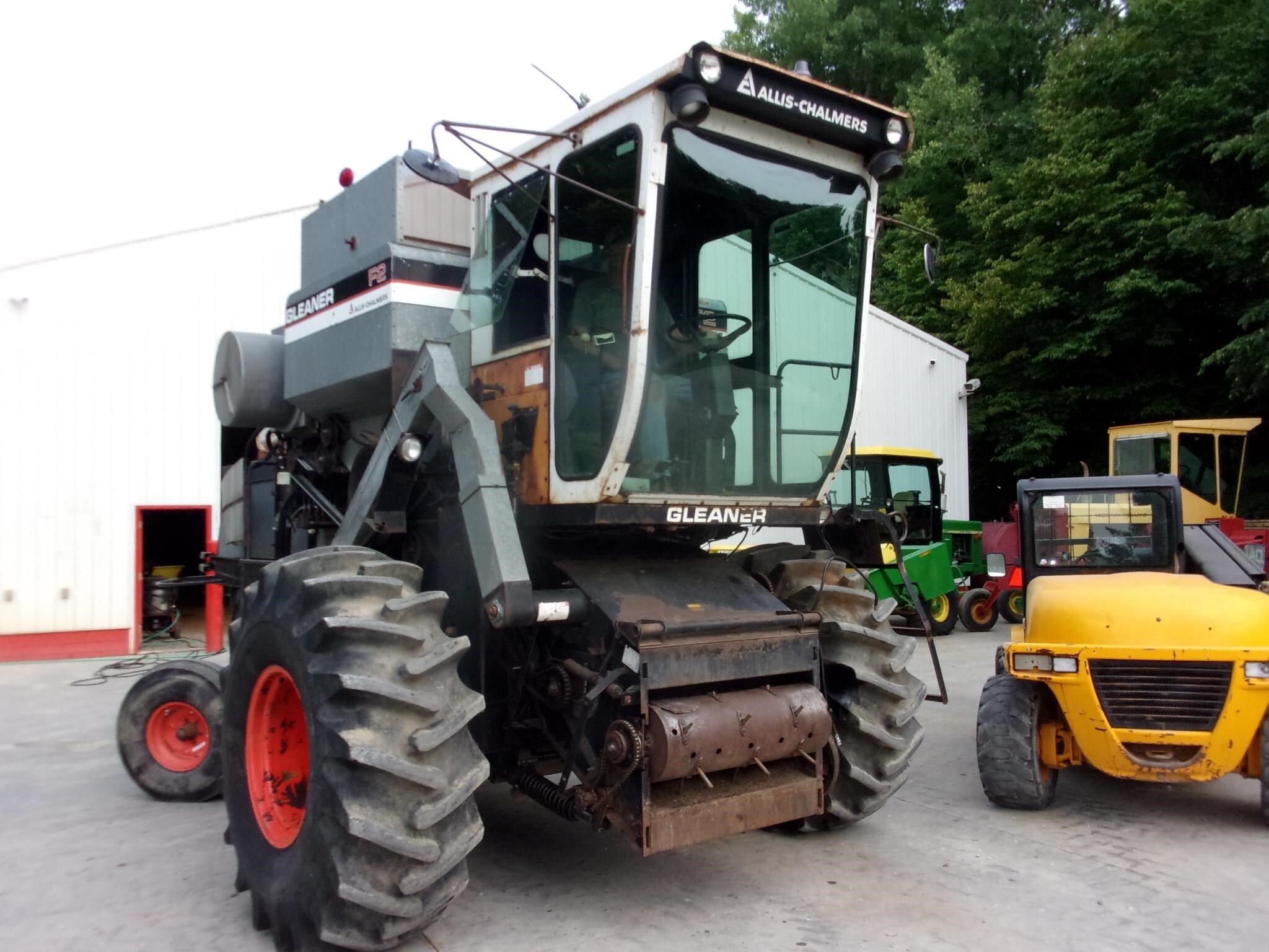 1979 GLEANER F2 in Marlette, MI