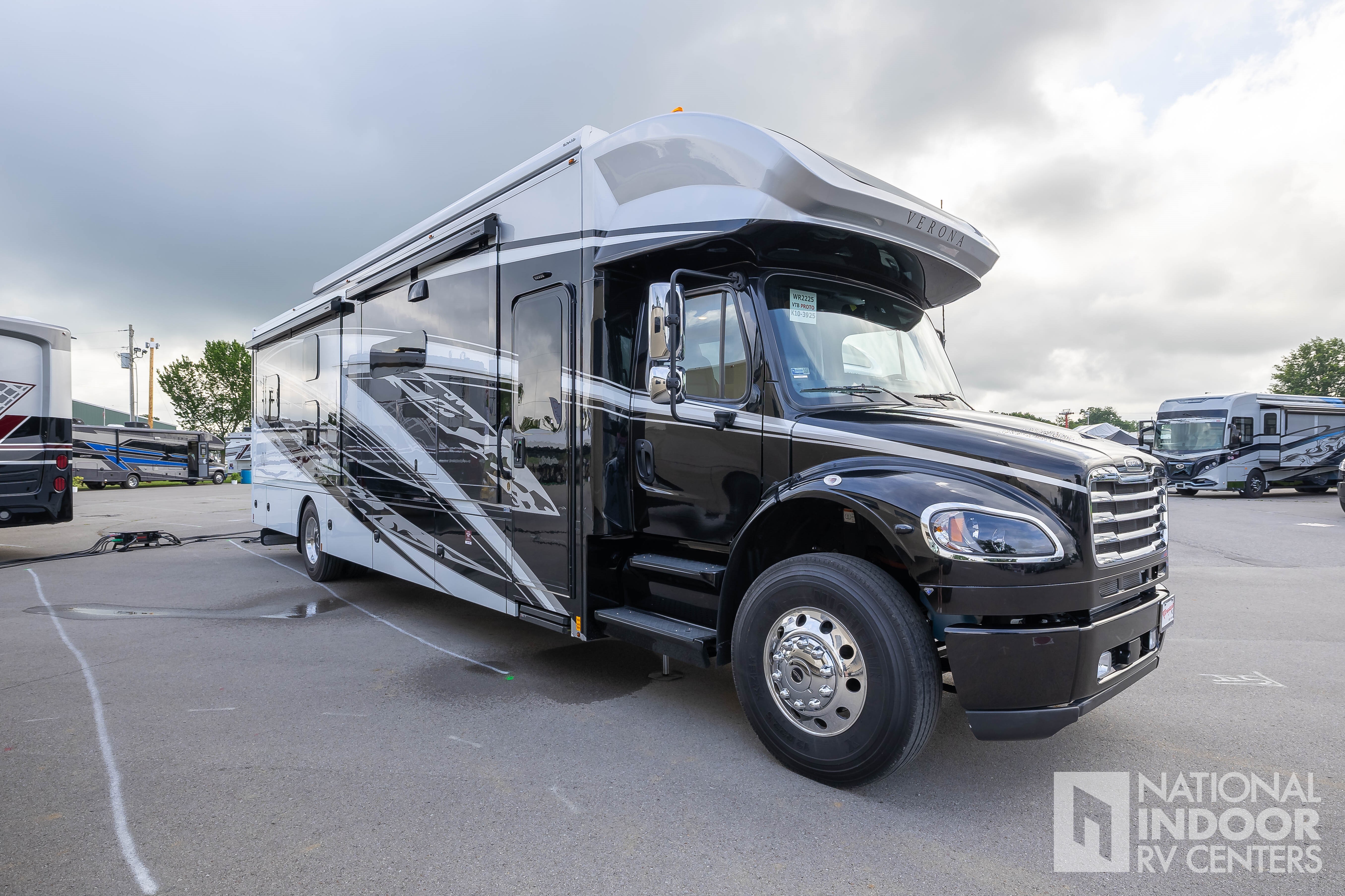 2027 Renegade Rv Verona 40VTB RV