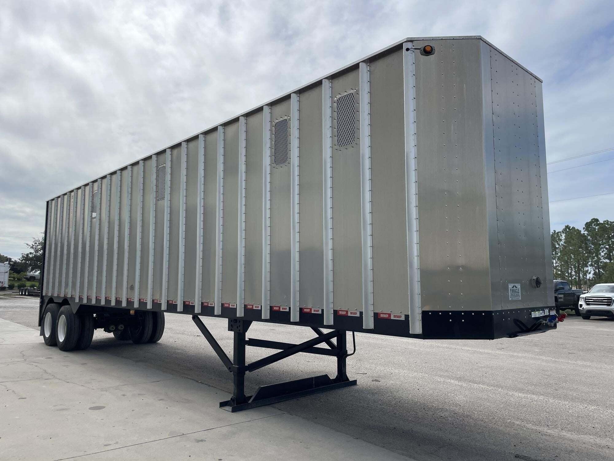 2025 KALYN SIEBERT 42' X 96" X 13'6" CLOSED TOP CHIP in Saint George, SC