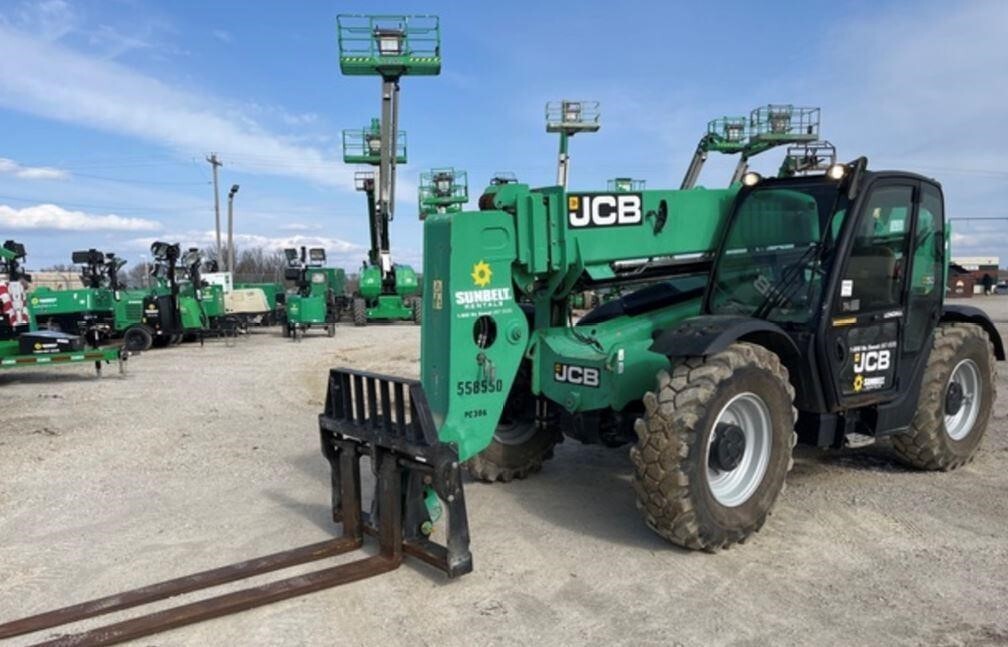 2013 JCB 509-42 in Denver, CO