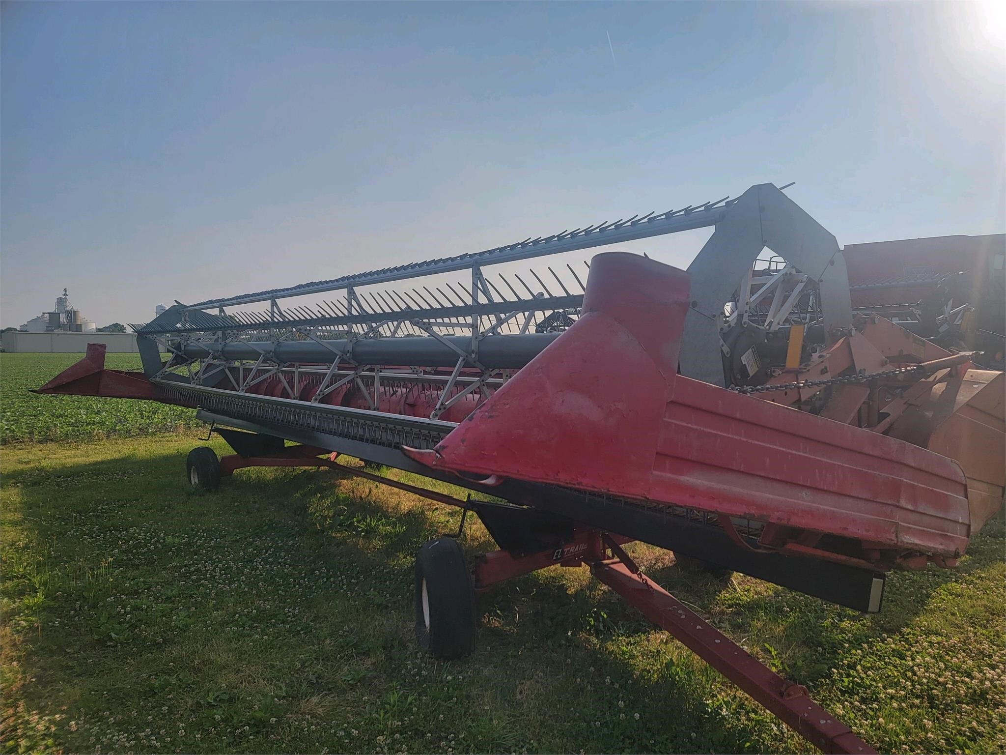 MASSEY FERGUSON 9750 in Chrisman, IL