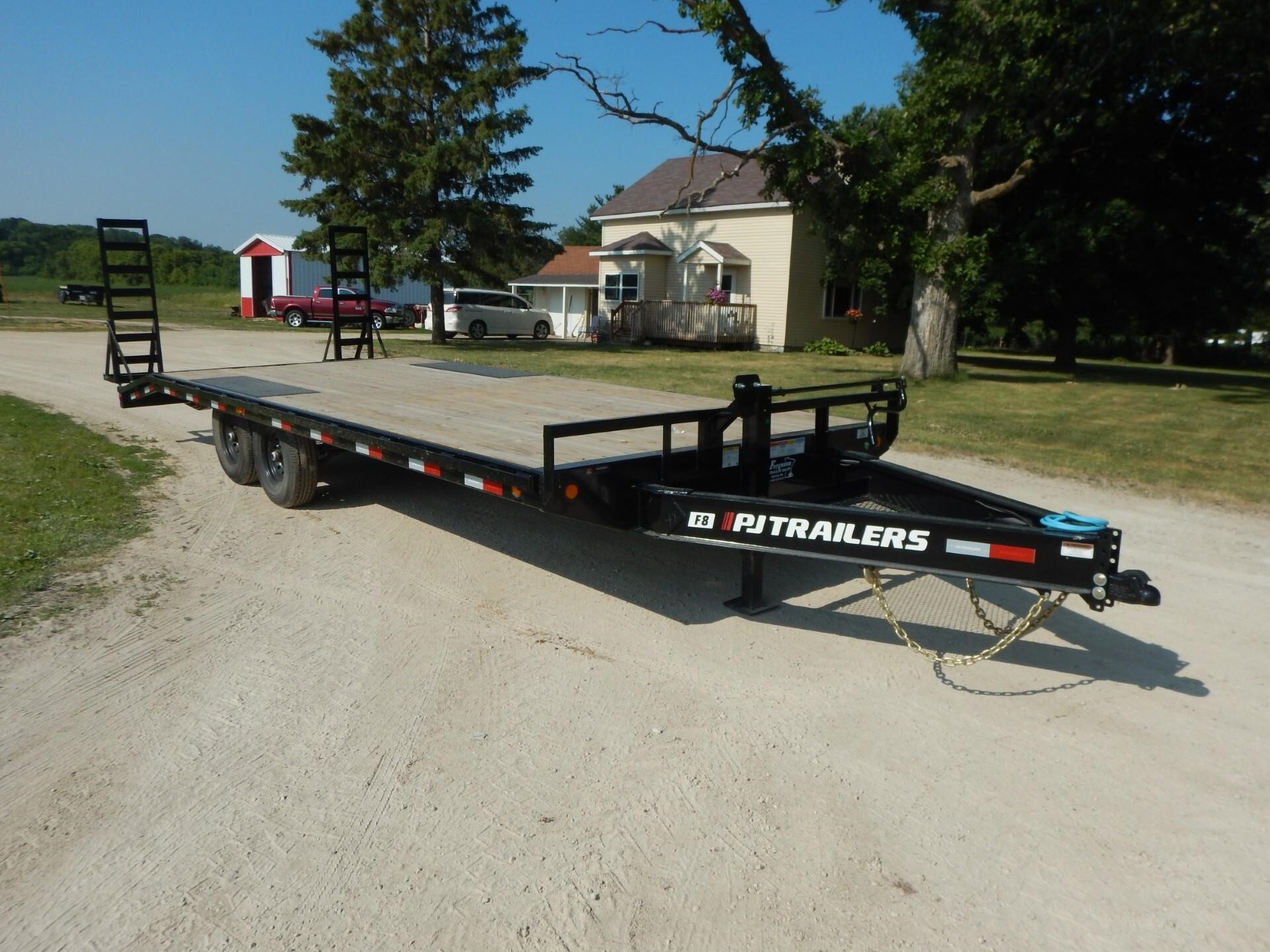 2023 PJ 22' X 102" DECKOVER W/ FOLD UP RAMPS in Dover, MN