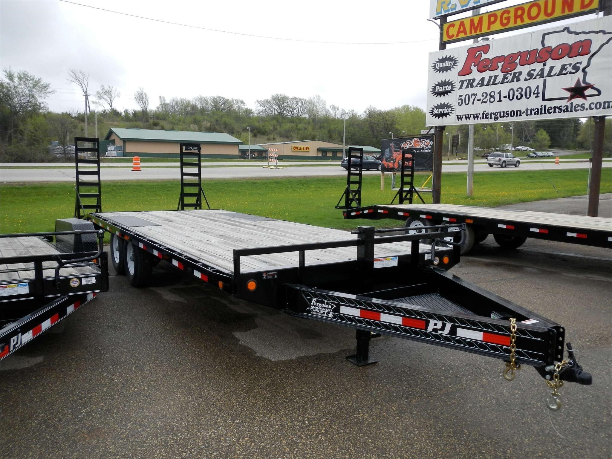 2020 PJ 22'X96" TANDEM AXLE DECK OVER - T11 in Dover, MN
